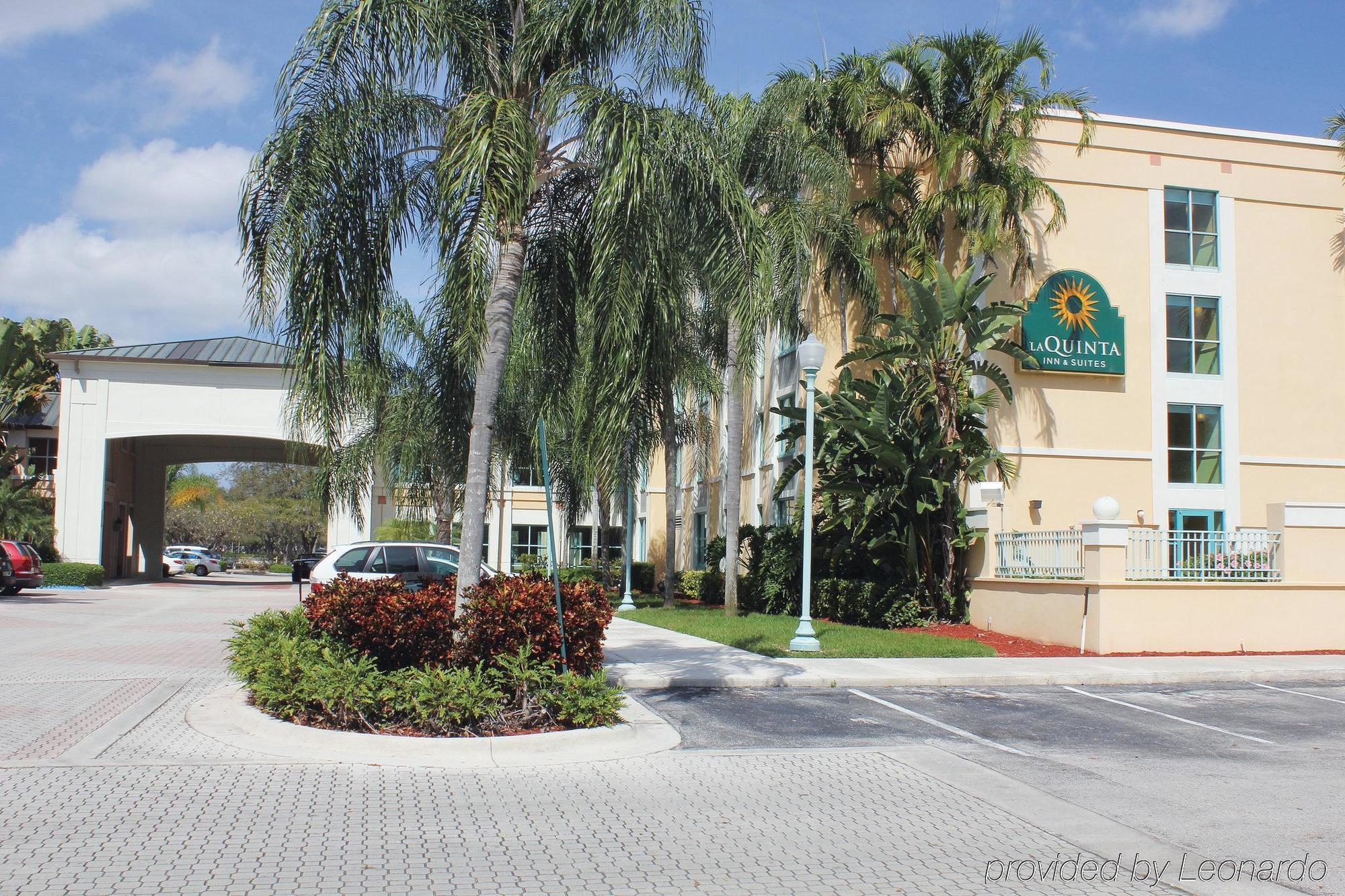 Hotel La Quinta By Wyndham Plantation At Sw 6Th St Exteriér fotografie
